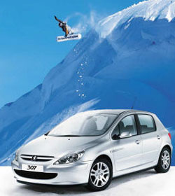 Compacto a gran escala